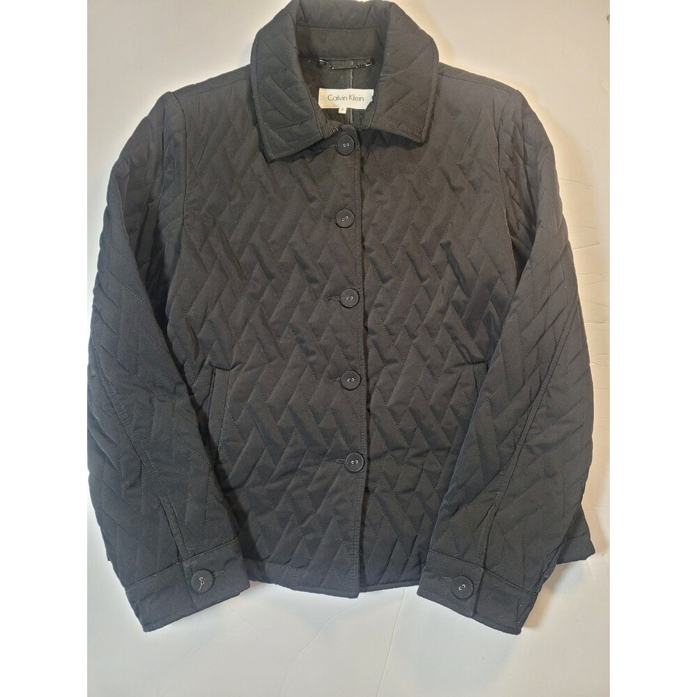 Calvin Klein SZ M black quilted jacket with a classic diamondstitch pattern #101